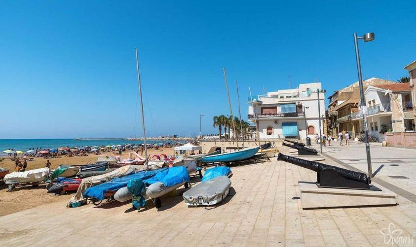Debel House Bed & Breakfast Marina di Ragusa Exterior photo