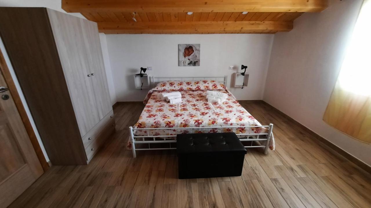 Debel House Bed & Breakfast Marina di Ragusa Exterior photo
